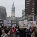 АҚШда Трампнинг сиёсатига қарши намойишлар бўлиб ўтди