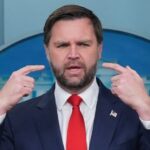 Вэнс урушдан воз кечиб, савдога ўтишга чақирди