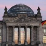 Украинага “репарация” кредити берилган тақдирда Германия унинг энг йирик кафили бўлади 