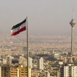 Эрондаги марафон ташкилотчилари унда аёллар ҳижобсиз ҳолатда иштирок этгани учун ҳибсга олинди — The Insider