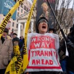 Ишчи табақа Трампдан юз ўгиряптими?