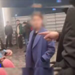 Таиландга кетаётган бу қизлар бошқа нима иш қилиши мумкин? Ўша иш-да!.. (Видеофакт)