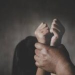 УЧКЎПРИКДА ТЎРТ ЙИГИТ 14 ЯШАР ҚИЗНИ ЖИНСИЙ ЗЎРЛАШДИ!!!