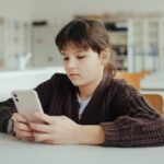 Улар жон жаҳдлари билан киришиди. Биз-чи?! Биш қачон бундай ишга қўл урамиз?!