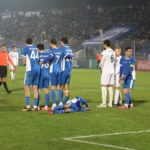 Самарқанд футбол клуби муқаддам вояга етмаган қизни зўрлагани учун судланган футболчи билан шартнома имзолади (Фотофакт)