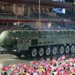 Урушда Шимолий Кореянинг қўли шундоққина кўриниб турибди!..