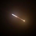 Тезкор: Эрон Исроил ва АҚШнинг минтақадаги базаларига ракета зарбалари йўллади