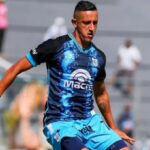 Ҳазил қимматга тушди: футболчи самолётда ҳибсга олинди