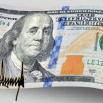 Америкаликларнинг ярмидан кўпи Трампнинг бир қатор ташаббусларига қарши чиқмоқда