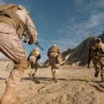 Трамп «Аллоҳ» сўзини ишлатган америкалик учувчининг драматик қутқарилиш тафсилотларини очиқлади