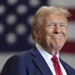 Трамп: &laquo;Биласизларми, Макарон эй-й, кечирасизлар Макрон билан унинг хотини…&raquo;