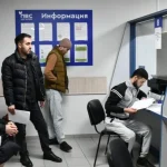 Россияда чет элликлар сони кескин камайди, сабаблар очиқланди