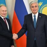 Владимир Путин давлат ташрифи билан Қозоғистонга келди. Остона аэропортида Путинни Қозоғистон президенти Қосим-Жўмарт Тўқаев кутиб олди – &laquo;РБК&raquo;