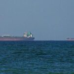 70 дан ортиқ танкер Эрон портига кира олмаяпти ёки чиқа олмаяпти