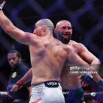 UFC. Хамзат Чимаев фаолиятида илк бор мағлуб бўлди ва чемпионлик камарини қўлдан чиқарди