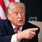 Мени танқид қилаётганлар ҳасадгўй ёки аҳмоқлар – Трамп