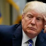 Трамп ҳаво ҳужумидан ҳимоя ракеталари танқислиги хавфи сабабли Эронга кенгайтирилган зарбалар беришни кечиктирди — The New York Times