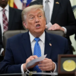 Жаҳон ОАВ Трампнинг миллиардлаб долларлик даромад декларациясига муносабат билдирди