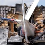 Германияда самолёт турар жой уйига қулади