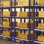 Нидерландия Марказий банки “ўсиб бораётган геосиёсий беқарорлик фонида” олтин захирасининг бир қисмини АҚШ ва Канададан Буюк Британияга кўчирди