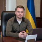 Украина бош прокурори Руслан Кравченко истеъфога ариза берди
