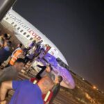 Эронда самолёт ҳавога кўтарилиши билан ғилдираклари узилиб кетди