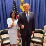 Трамп Мадуродан сўнг илк бор Венесуэла муваққат президенти Делси Родригес билан учрашди