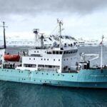 Норвегияда Украина талаби билан Россия кемаси қўлга олинди