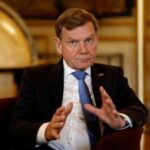 &laquo;Путин СССРни тиклашни хоҳлайди. Грузия ва Молдова таҳдид остида&raquo;