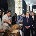 Шавкат Мирзиёев МДҲ мамлакатлари миллий таомлари фестивалида иштирок этди
